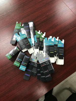 برچسب های بطری کاغذی 50 میلی لیتری 80 گرم ، برچسب بطری شیشه ای رنگی Pantone